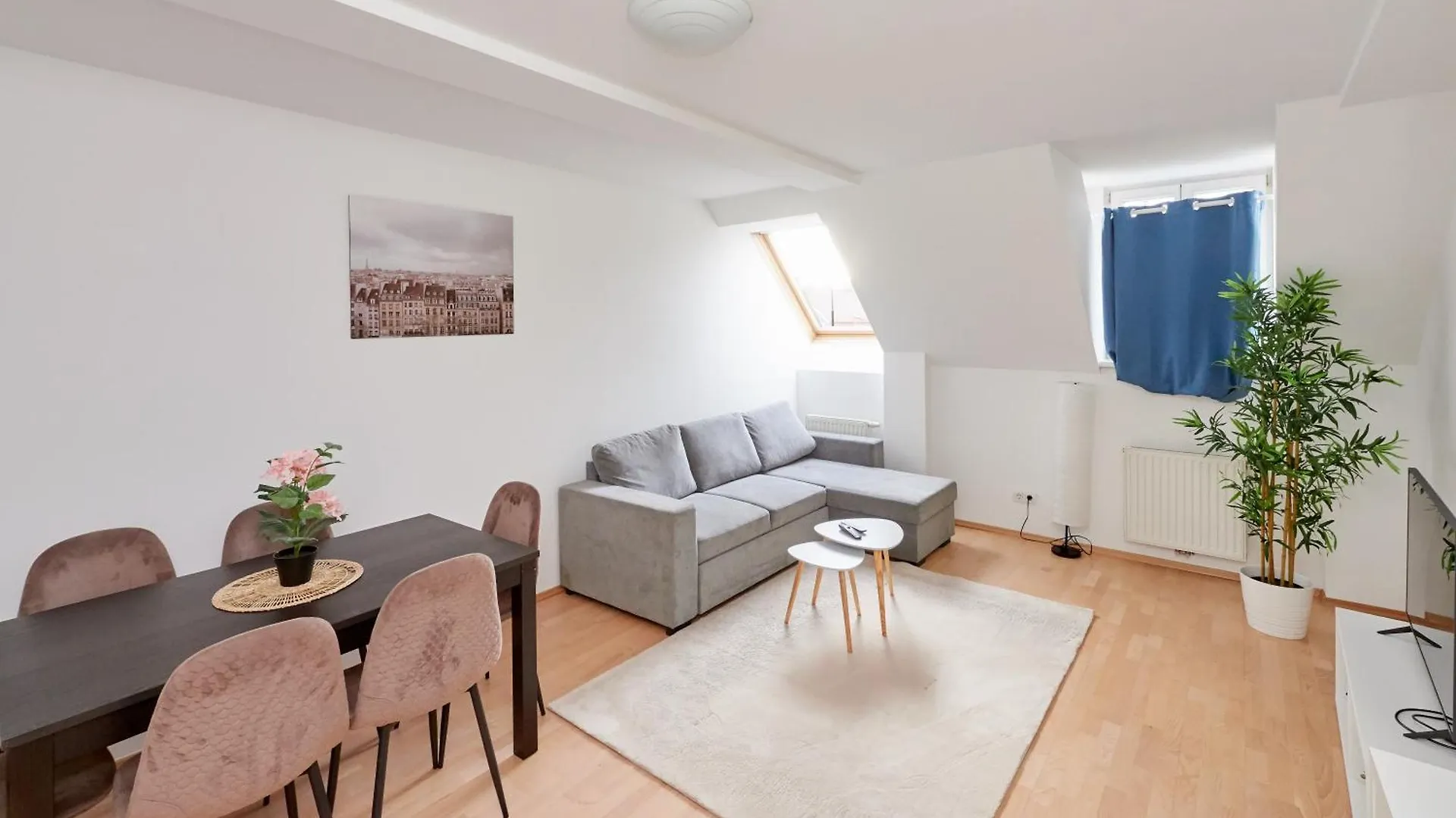 Central Apartment Kreuzgasse Vienna Austria
