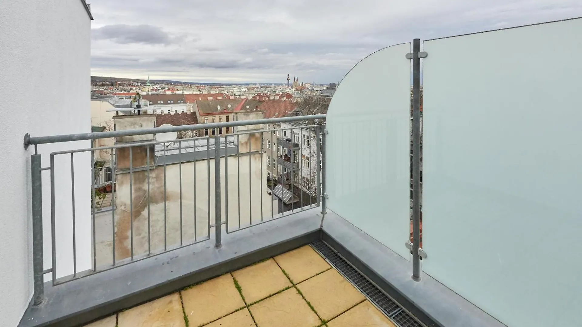 Central Apartment Kreuzgasse Vienna