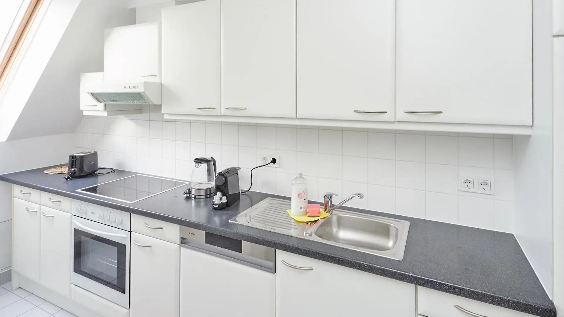 Central Apartment Kreuzgasse Vienna