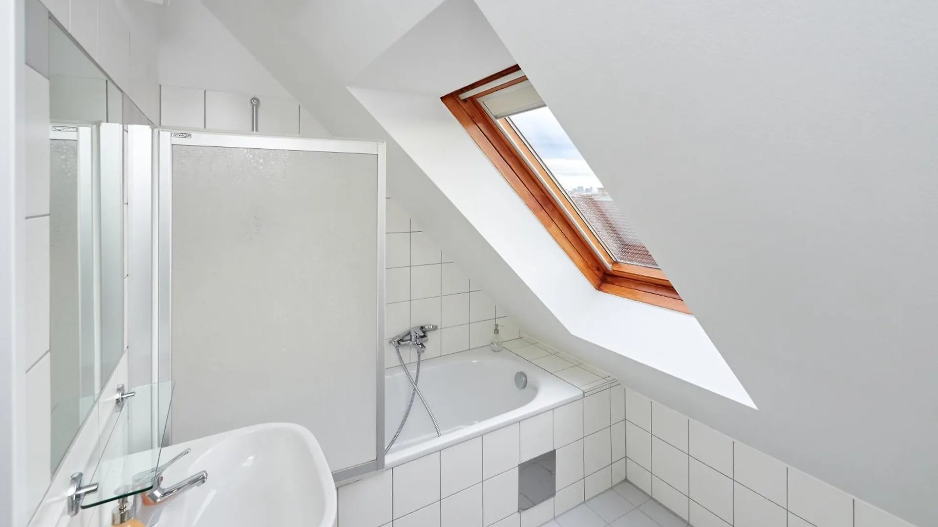 Central Apartment Kreuzgasse Vienna